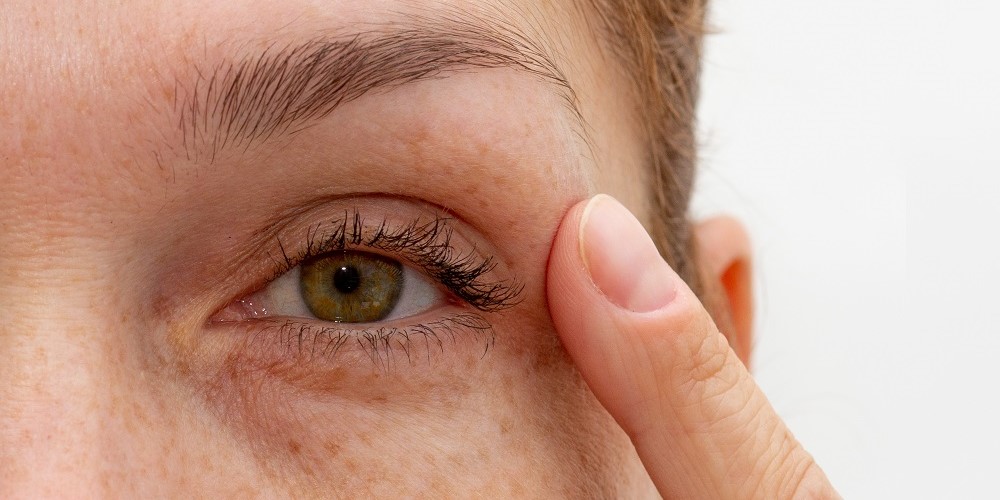 老人斑保養品怎麼做？了解4原因、3招淡斑，擊退老人斑！